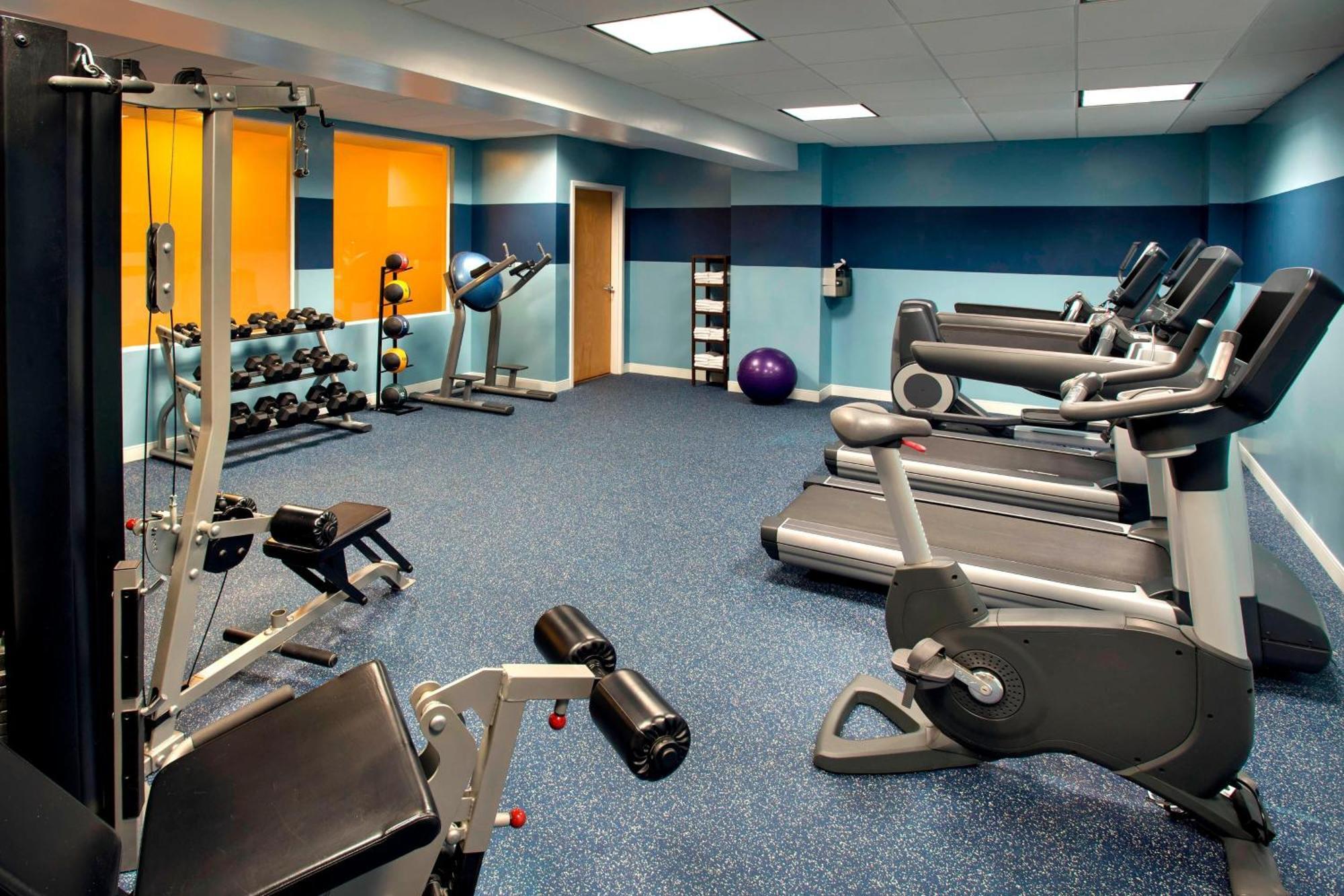 Four Points By Sheraton Melville Long Island 4* Plainview