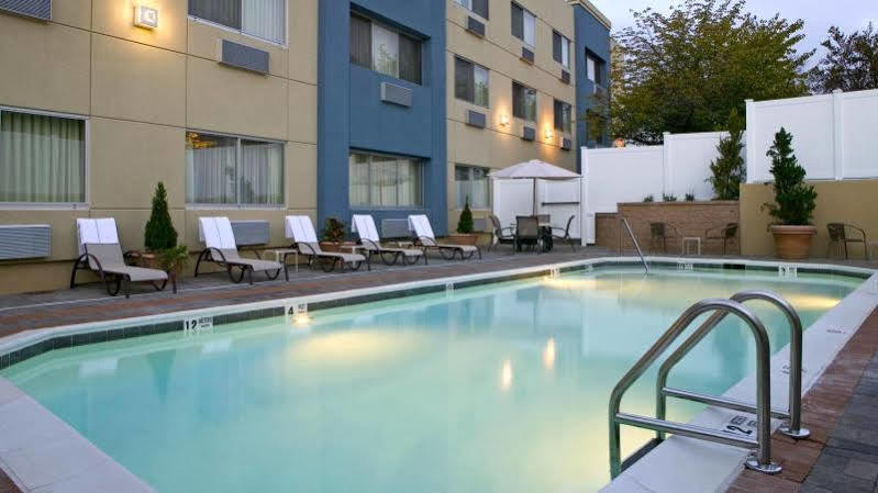Four Points By Sheraton Melville Long Island Hotel Plainview